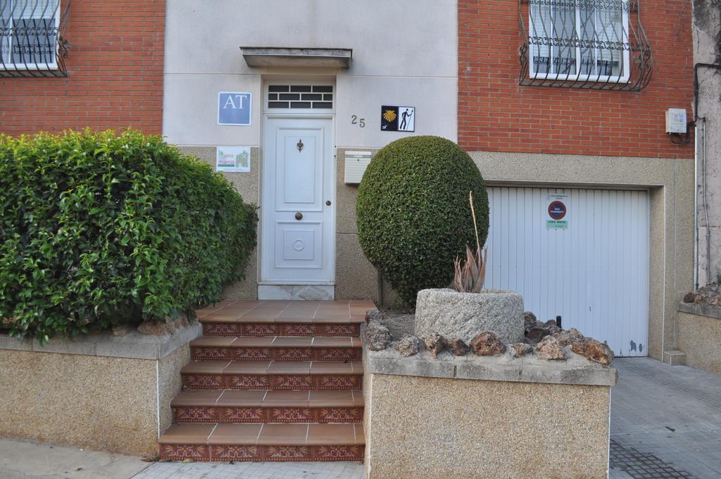 Apartamento Turistico La Ribera Del Marco Caceres Room photo