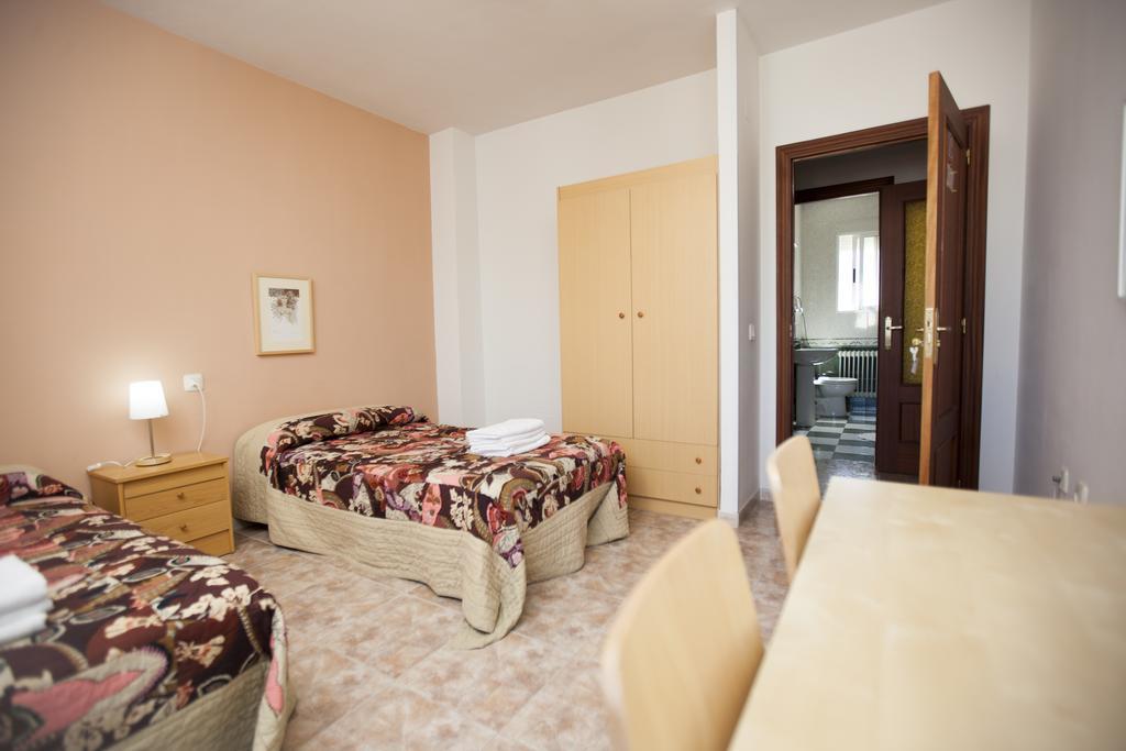 Apartamento Turistico La Ribera Del Marco Caceres Room photo