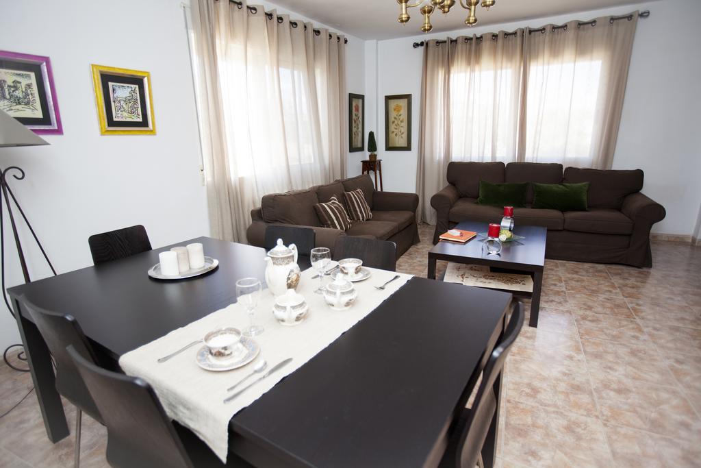 Apartamento Turistico La Ribera Del Marco Caceres Exterior photo
